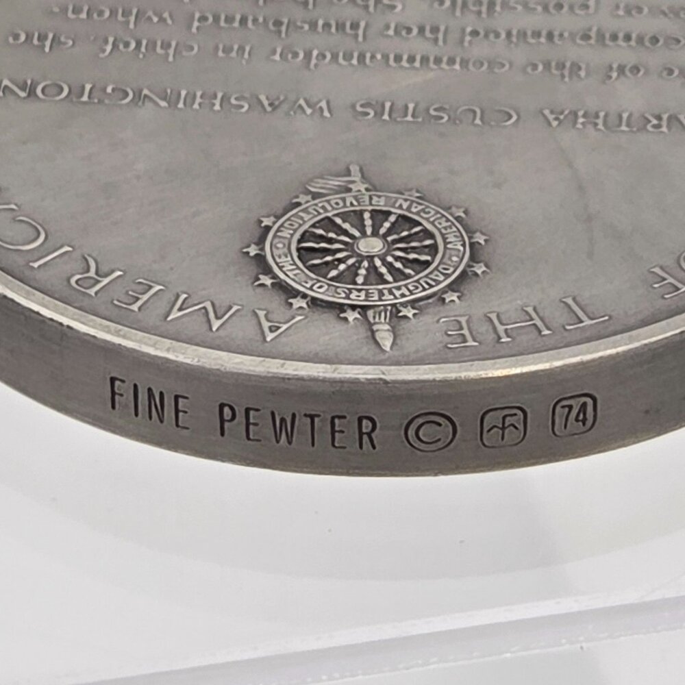 Martha Custis Washington The Great Women American Revolution Bicentennial Medals - Picture 3 of 3